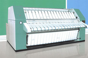 YPA3000Ⅲ型塔式三輥熨平機 YPA3000Ⅲ型塔式三輥熨平機